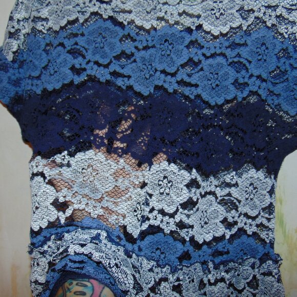 Eva Franco Anthropologie Sheer Striped Lace Peplum Top Blouse Size S Navy Blue - Picture 5 of 6